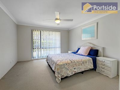 17 Broughton  Cct, Tanilba Bay