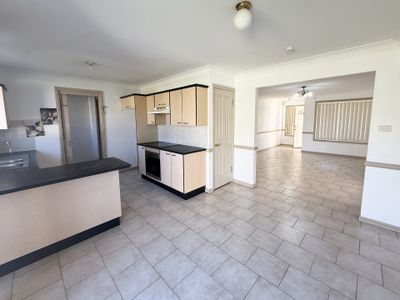 16A Woolgoolga Avenue, Hoxton Park