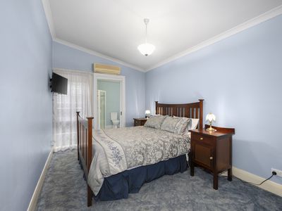 19 The Parade, Mansfield