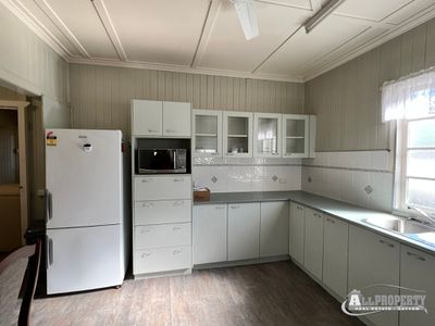 Room 1 / 20 East Street, Gatton