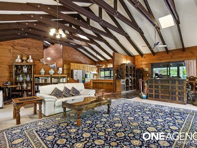 22 Senor Avenue, Urangan