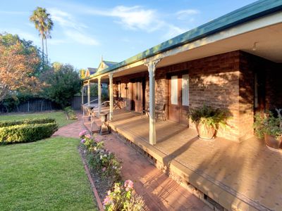 53 Church Street, Forbes