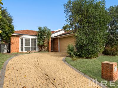 63 Hoysted Avenue, Cranbourne North
