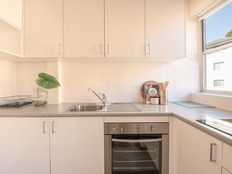 36 / 24-26 Meadow Crescent, Meadowbank
