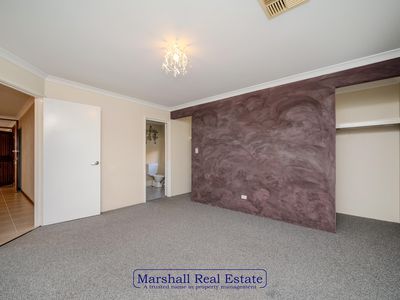 70 Harden Park Trail, Carramar