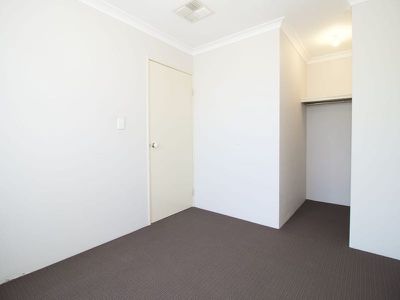 12 Mayflower Close , Port Kennedy