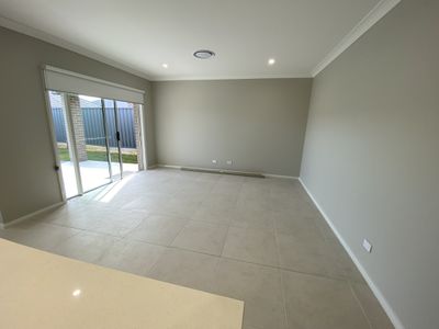 5 Figbird Street, Cooranbong