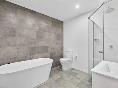 403 / 33 Simon Street, Tallawong
