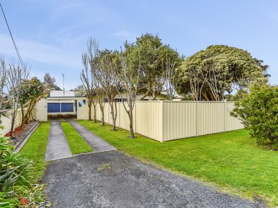 28 Donovans Road, Donovans