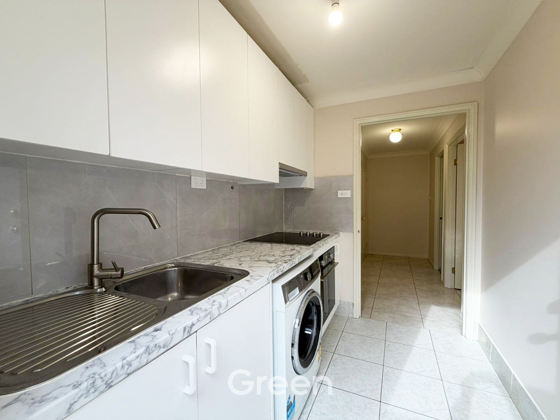 15B Hunts Avenue, Eastwood