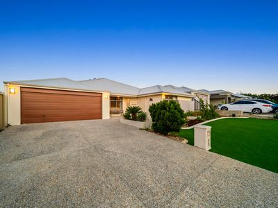 15 Triumph Approach, Aubin Grove