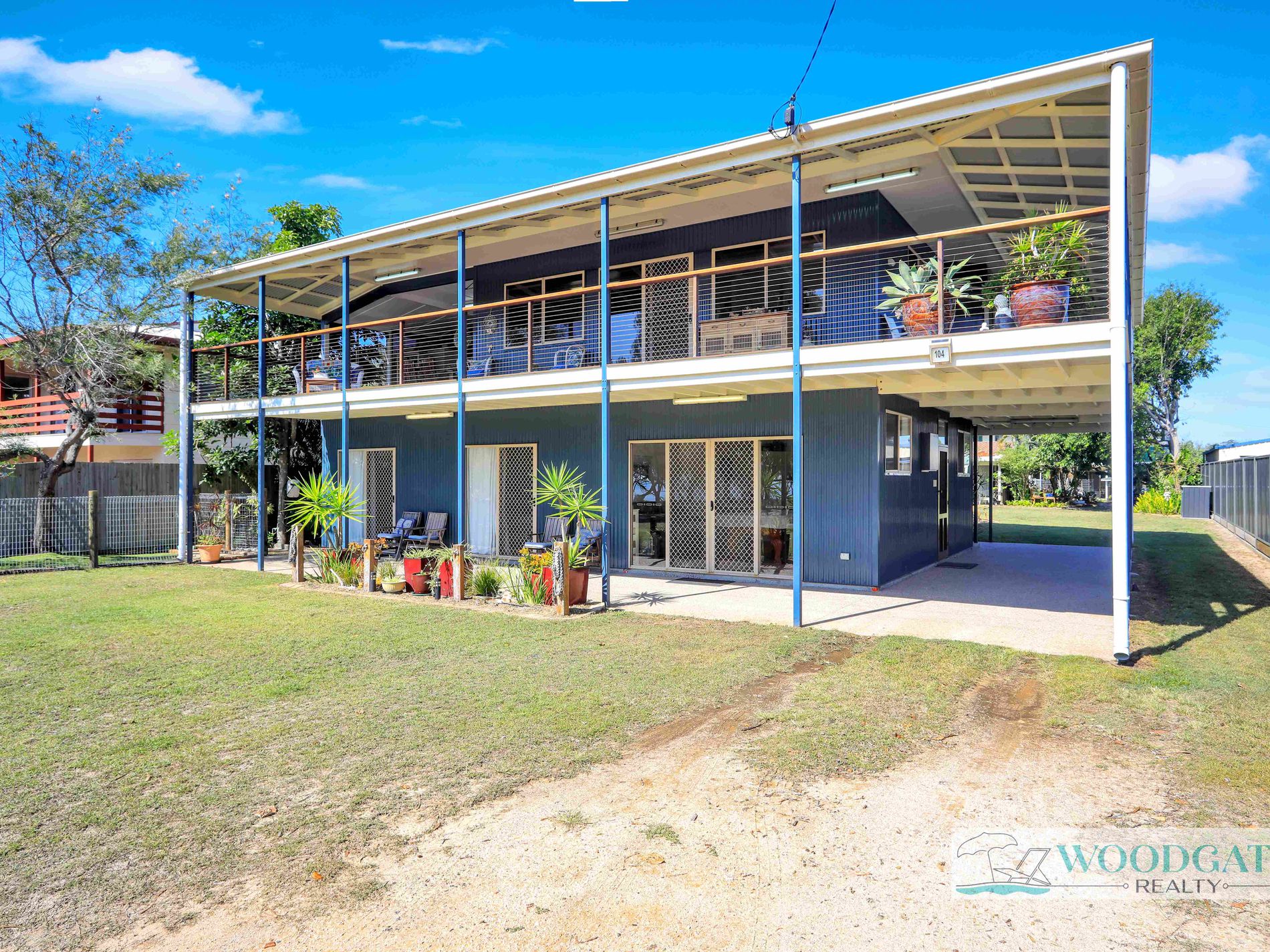 104 Esplanade, Woodgate