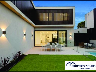 117 Strabane Avenue, Balwyn