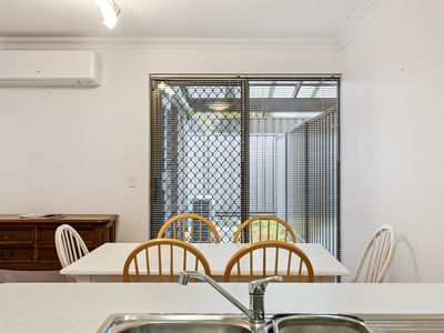 7 / 2 Weaponess Road, Scarborough