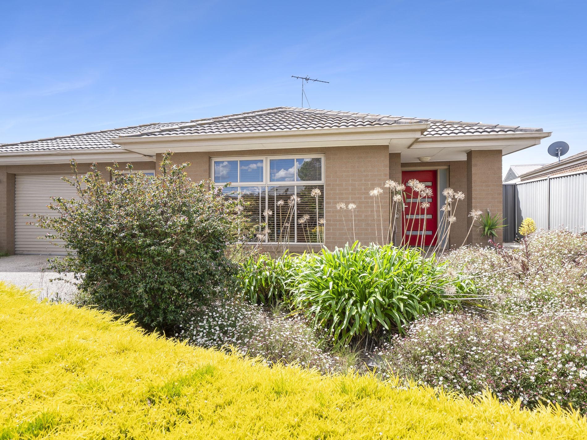 9 Cape Barron Drive, Lara