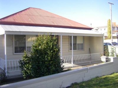 1 / 33 New Dapto Road, Wollongong