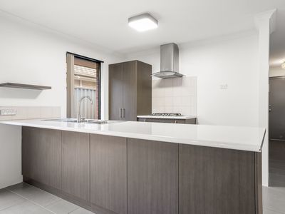 5 ANGERTON MEWS, Baldivis