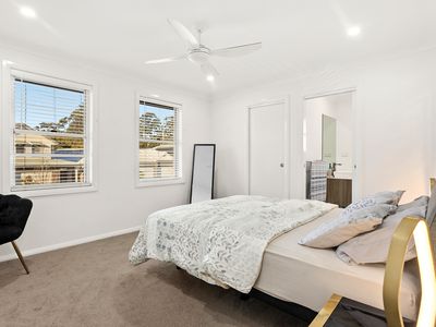 4 Nimmitabel Street, Tullimbar