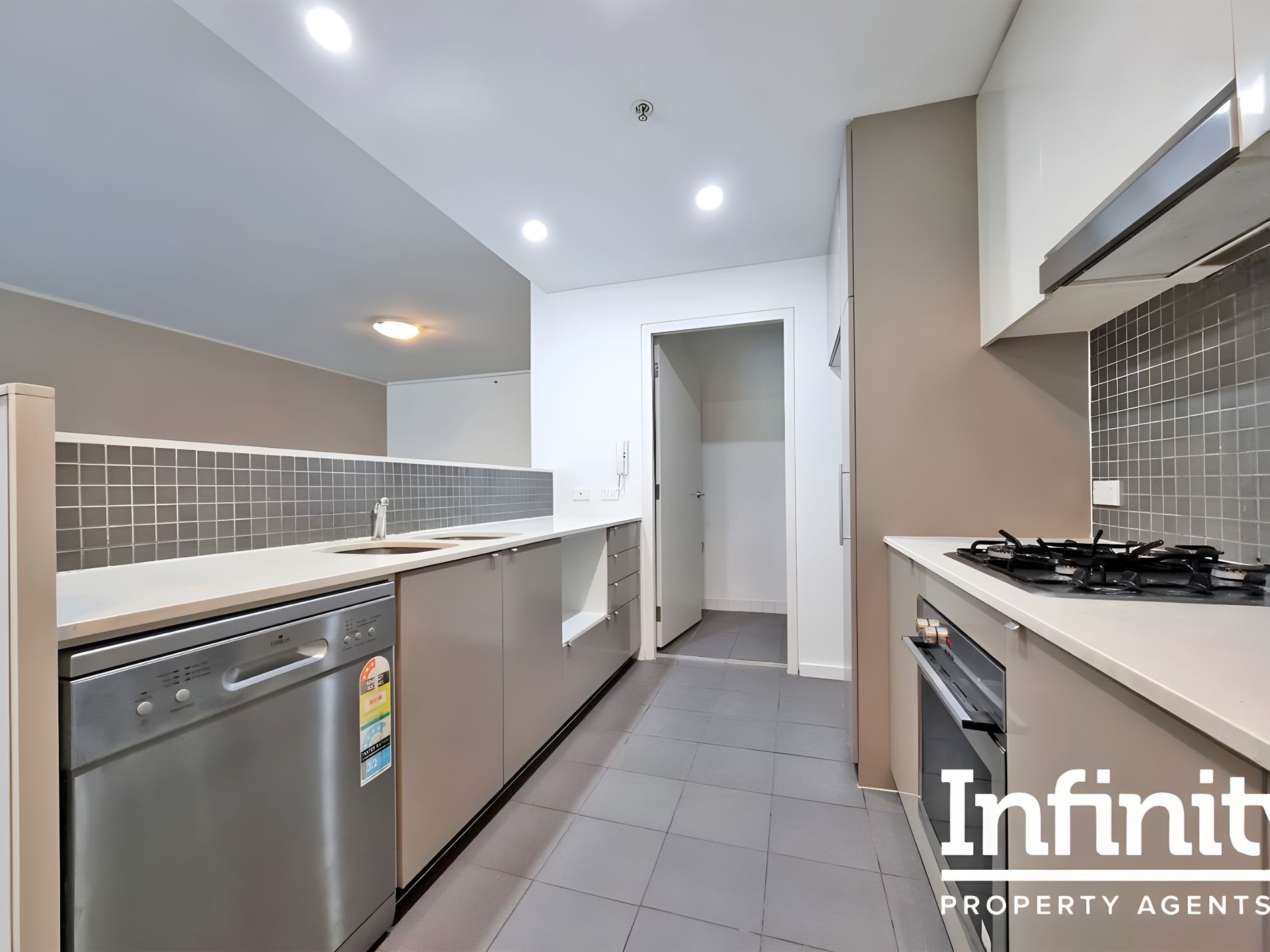 405 / 1 Bruce Bennetts Place, Maroubra