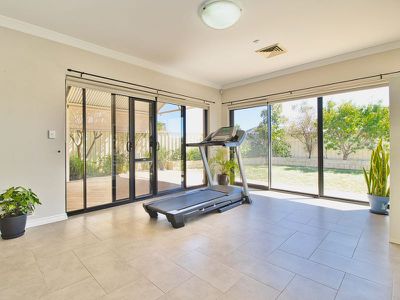 1 Dennis Retreat  , Baldivis