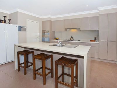 20 Theatre Terrace, Kanahooka