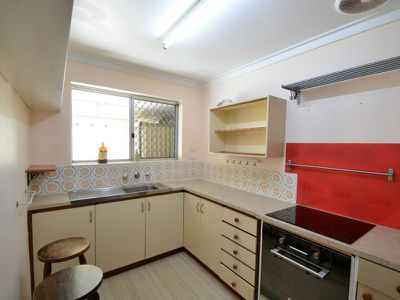 12 / 41 Lensham Place, Armadale
