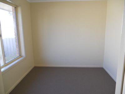 2 / 12 Jeffries Street, Port Macdonnell