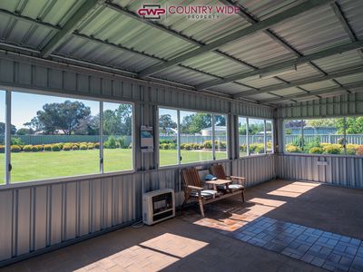 72 Forbes Street, Deepwater