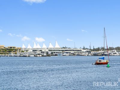 1203 / 1 Como Crescent, Southport