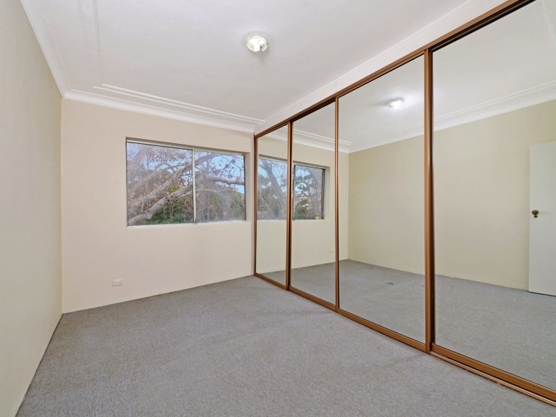 5 / 1099 Botany Road, Mascot