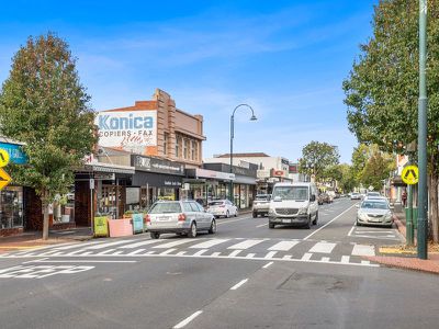 131 Pakington Street, Geelong West
