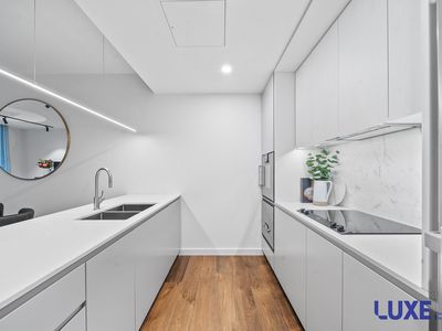 2 / 7 State Circle, Forrest
