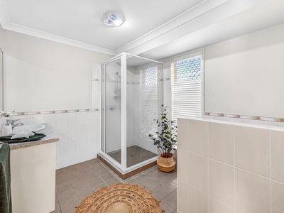 47 Monash Way, Ooralea