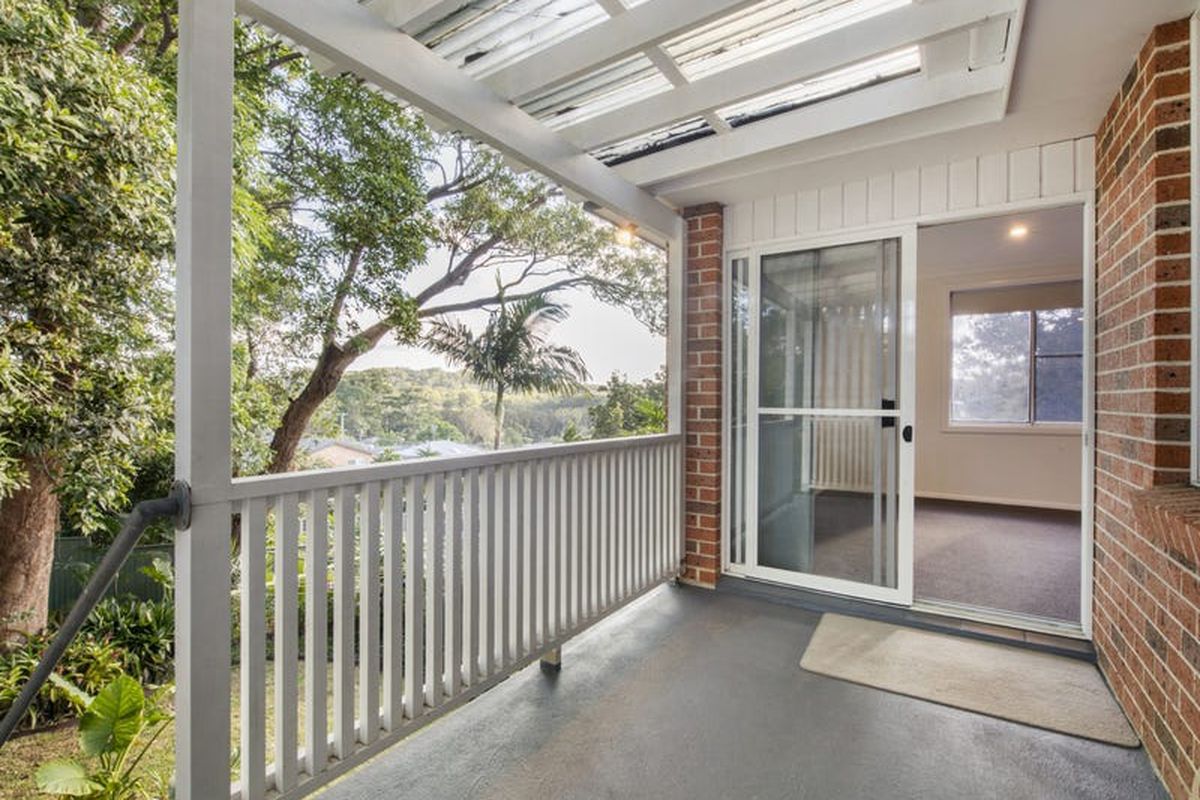 2 / 72 Old Gosford Road, Wamberal