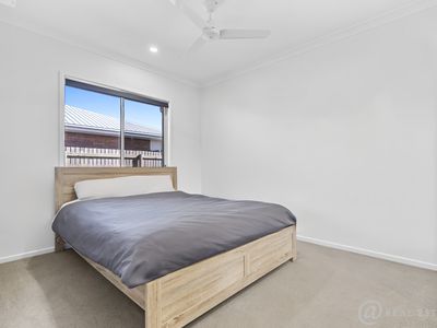 25 Sea Salt Drive, Lammermoor