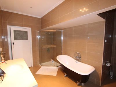 12 Vincent Avenue, Geelong