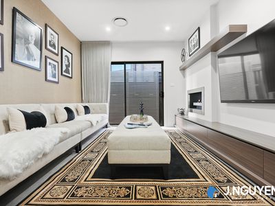 64 Webber Loop, Oran Park