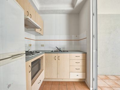 B12 / 41 Gotha Street, Fortitude Valley