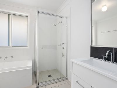64 Lockheed Hudson Drive, Horsley