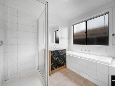 14 Whitehouse Avenue, Truganina