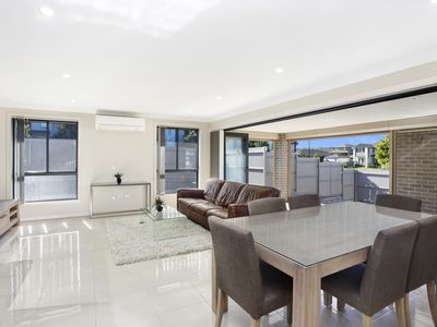 17 Mcintyre Circuit, Middleton Grange