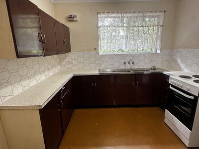 2 / 15 Wooloowin Avenue, Wooloowin