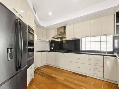 4 / 28 Nile Street, East Perth