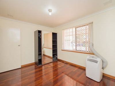 16 Tonbridge Way, Morley