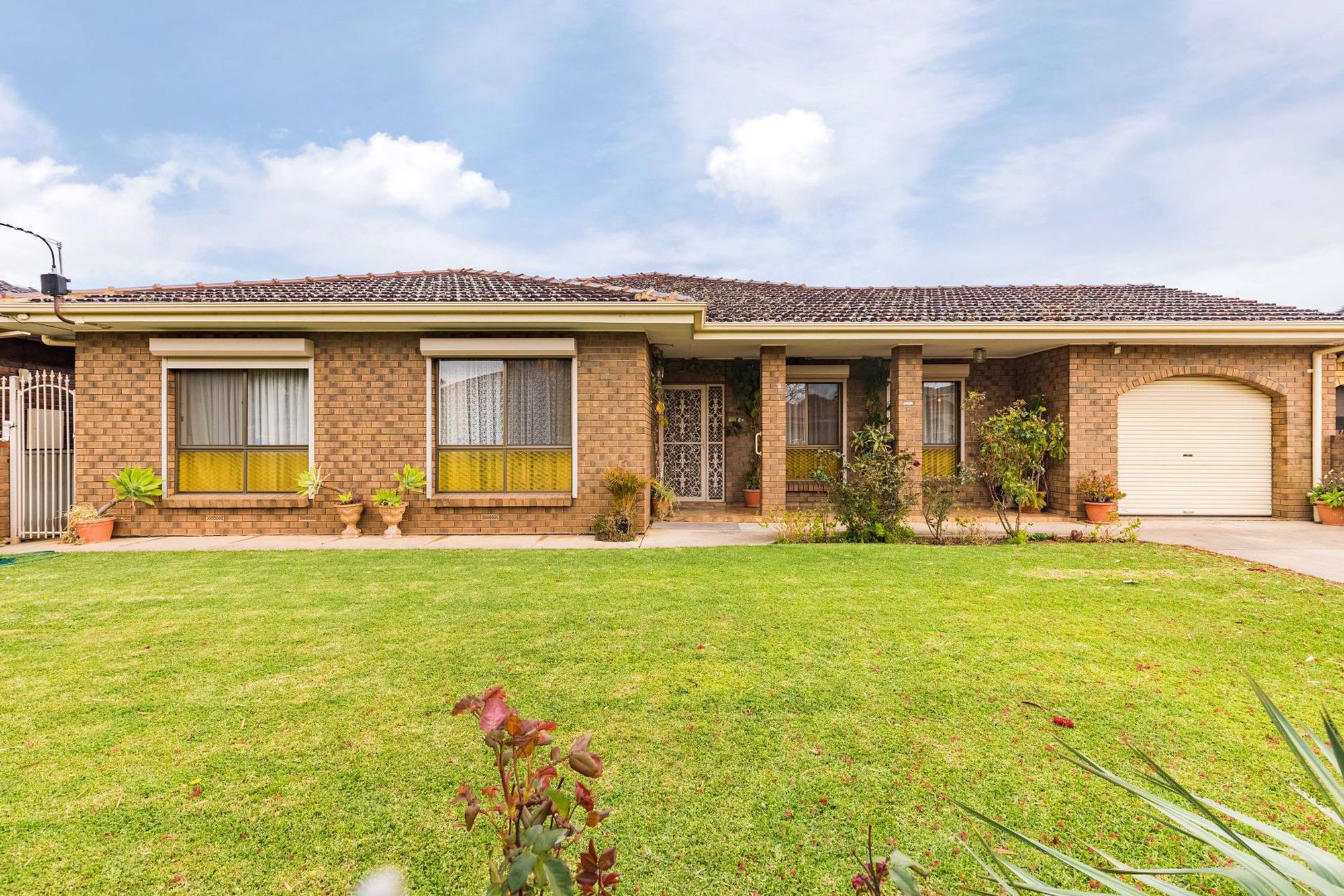 8 Sunbeam Road, Glynde