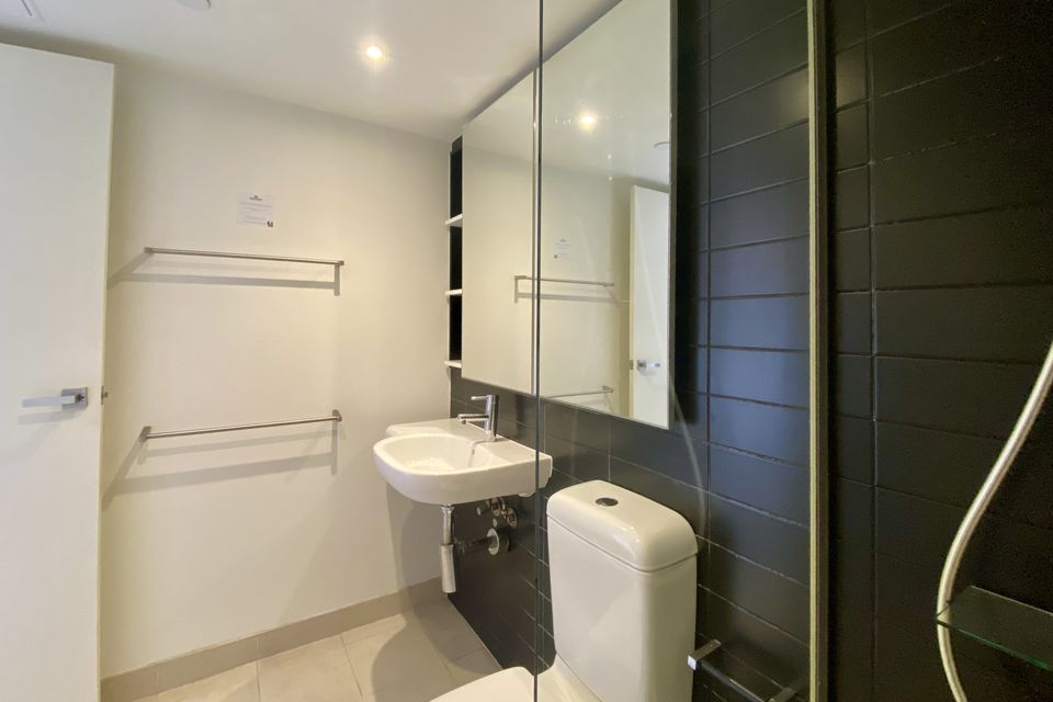 524 / 572 St Kilda Road, Melbourne