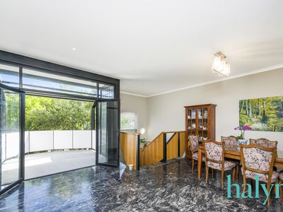 27 Tully Road, East Perth