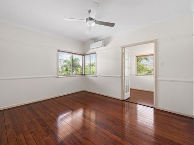 10 Adams Street, Deagon
