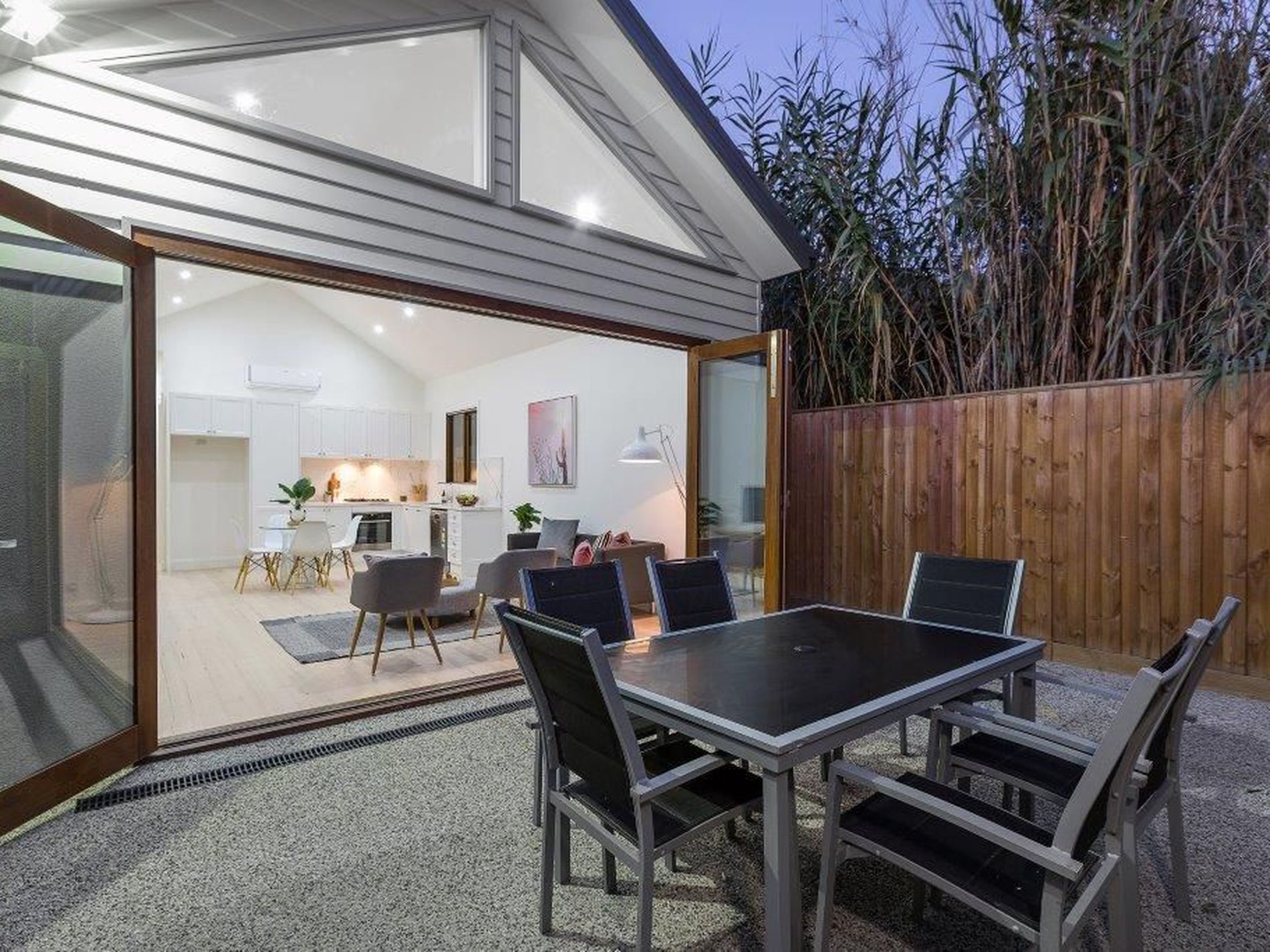 54 Buckingham Street, Footscray