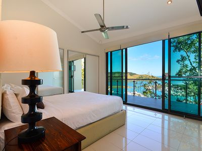 Barrier Reef House, 6 Marina Terrace, Hamilton Island